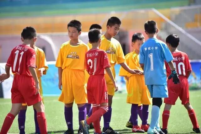 格林42分火箭大胜奇才6连胜 魔术克黄蜂4连胜